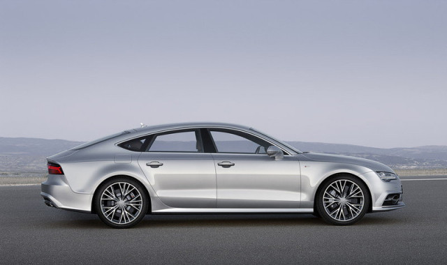 2015-audi-a7-11_4